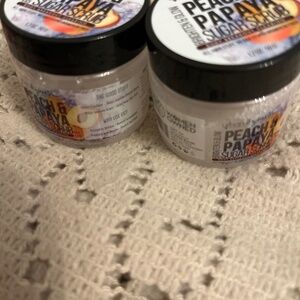 2 Sugar scrub peach and papaya